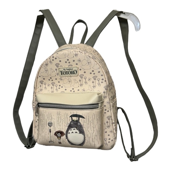 MY NEIGHBOR TOTORO 
Studio Ghibli My Neighbor Totoro Rain Mini Backpack - Picture 5 of 14